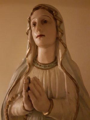 Lourdes-i Szűz Mária